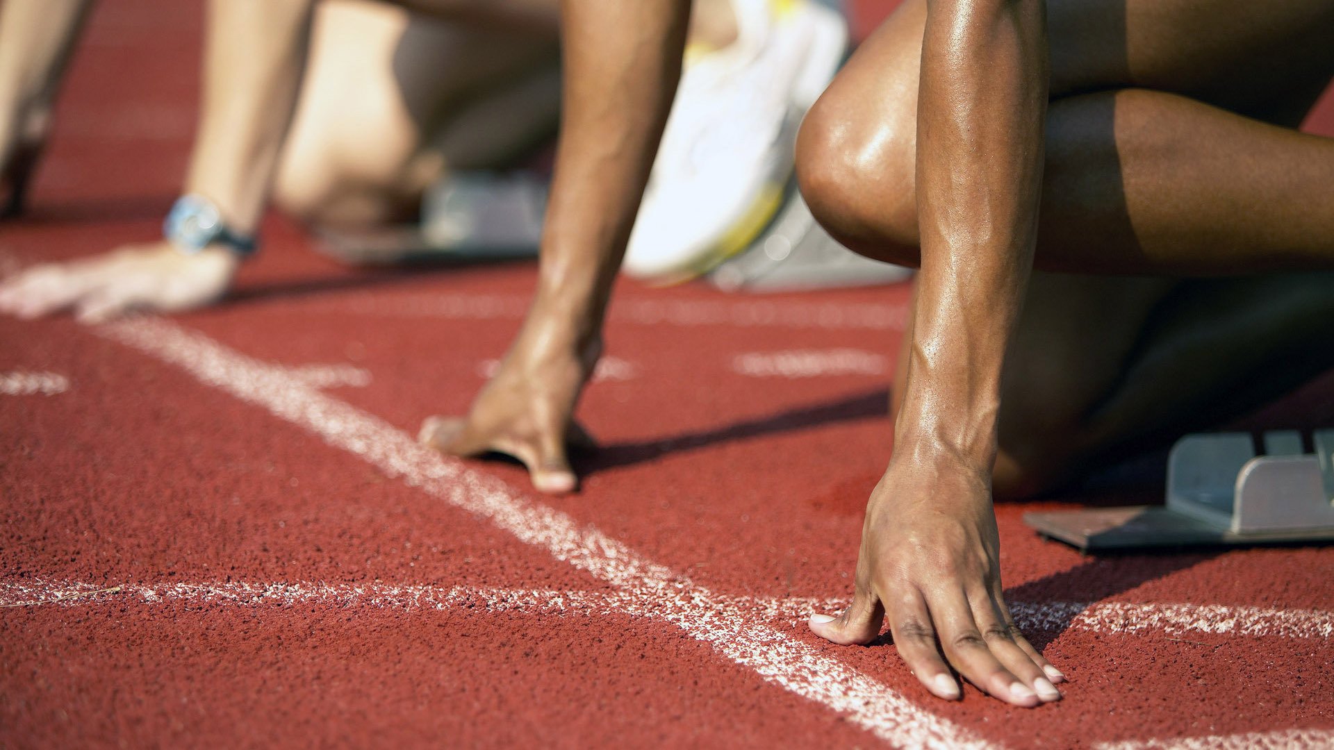 塞内加尔男足在巴黎奥运会比赛中以1-0战胜意大利，塞内加尔足球运动员